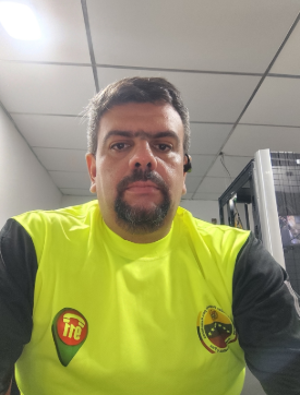José Agustín Brito en trabajo técnico